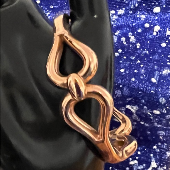 14K Gold Slip On Resin Core Bangle Bracelet - Picture 6 of 12